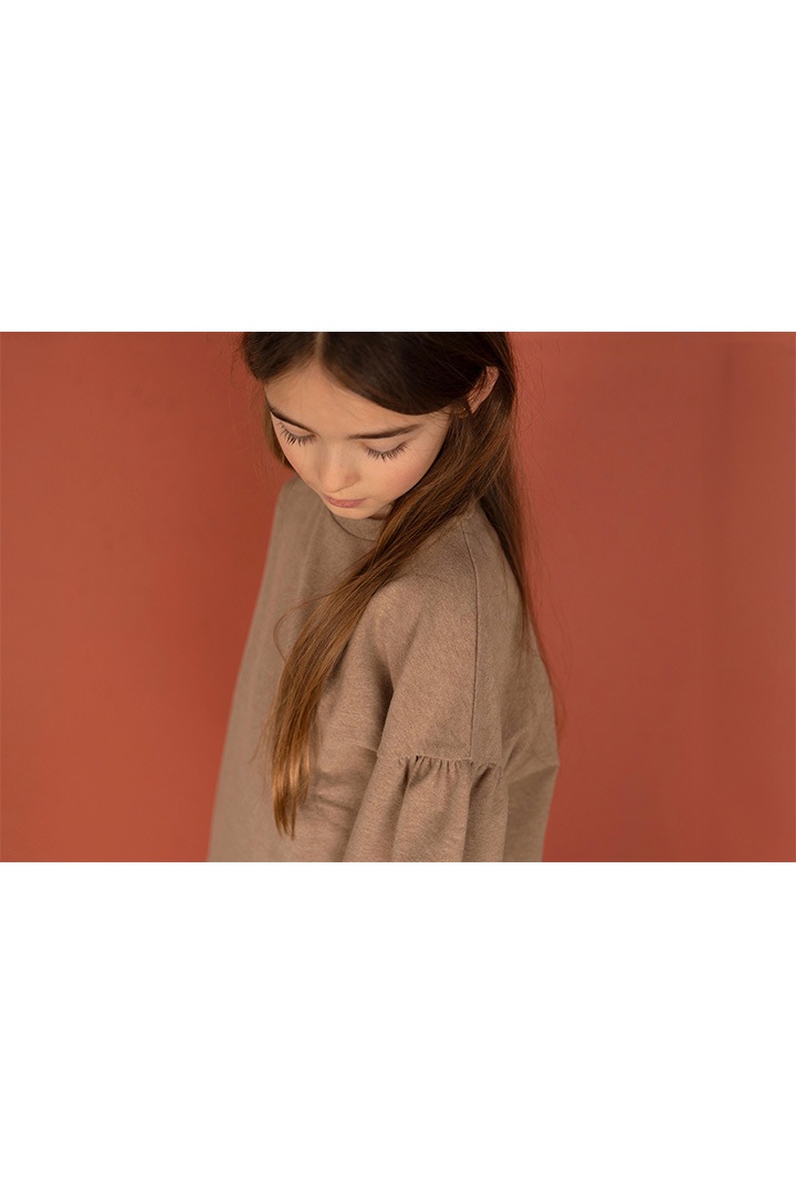 新品　未使用 nixnut TUR KNIT SWEATER 110 トレーナー 新品 未使用 nixnut TUR KNIT SWEATER 110 トレーナー nixnut