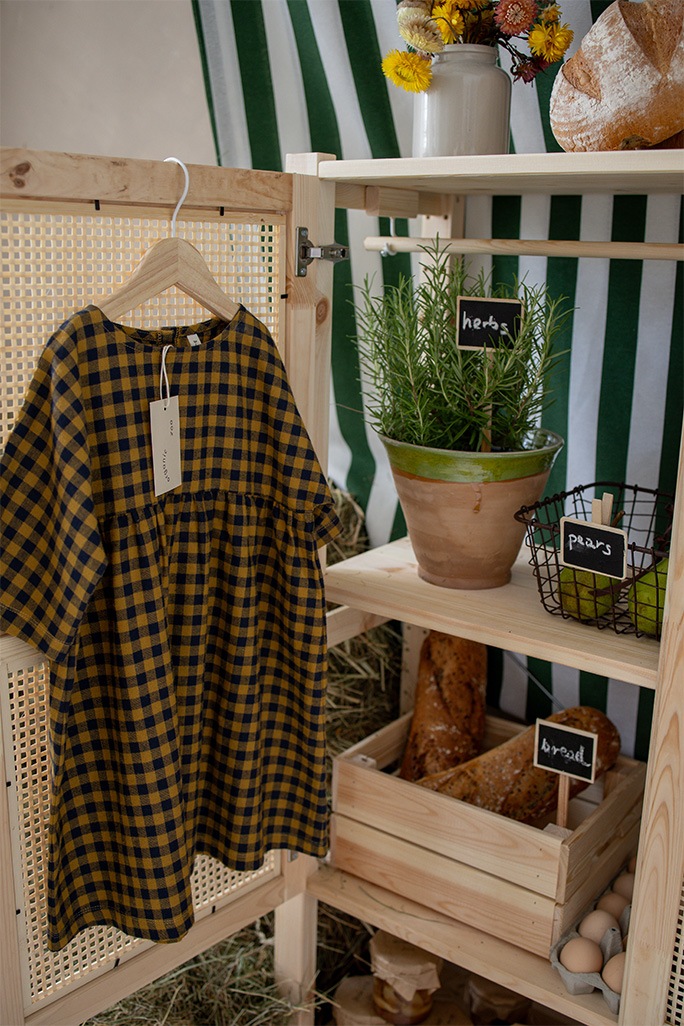 ワンピース organiczooBlueberry Gingham Gather Dress Organic Zoo Blueberry Gingham Gather Dress – EnjoyKidsBoutique