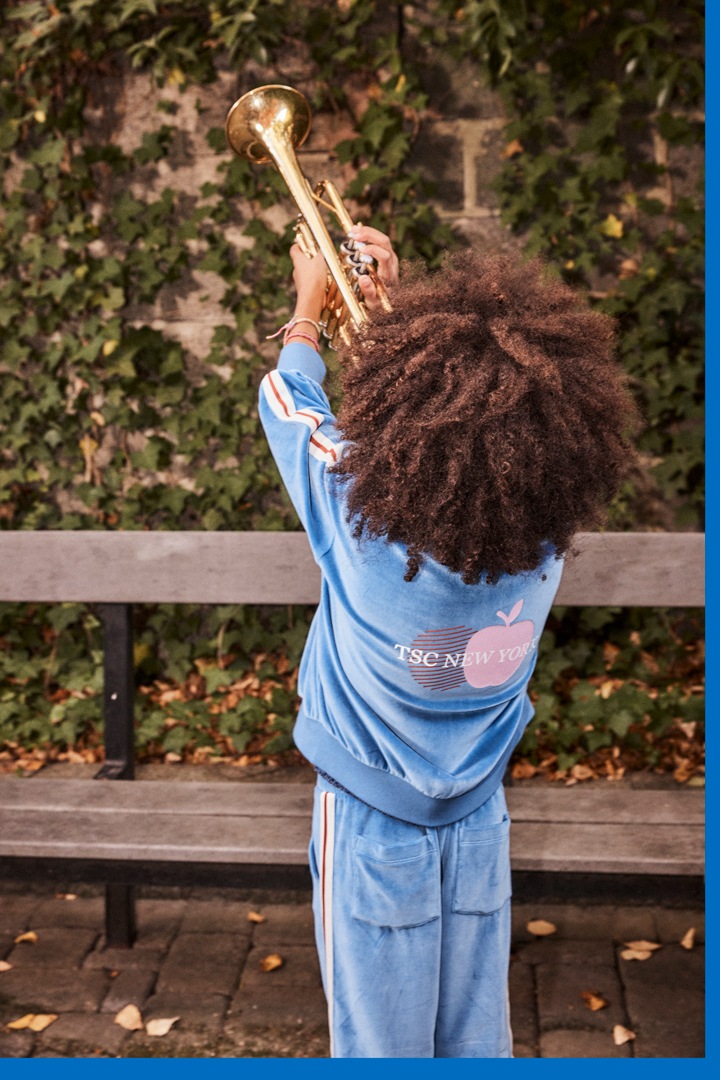 The Sunday Collective / Velour Track Jacket In Blue Note
