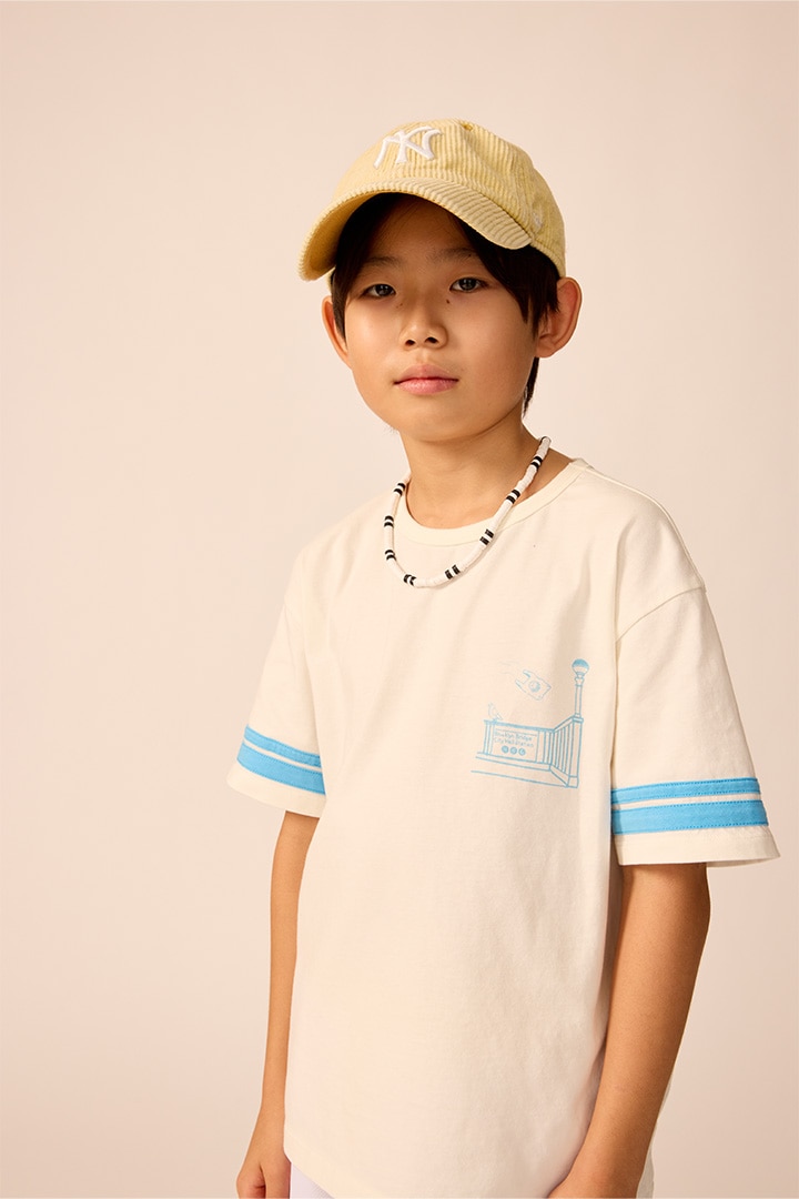 the sunday collective / Organic Weekend Tee with Buzzer Blue Trim