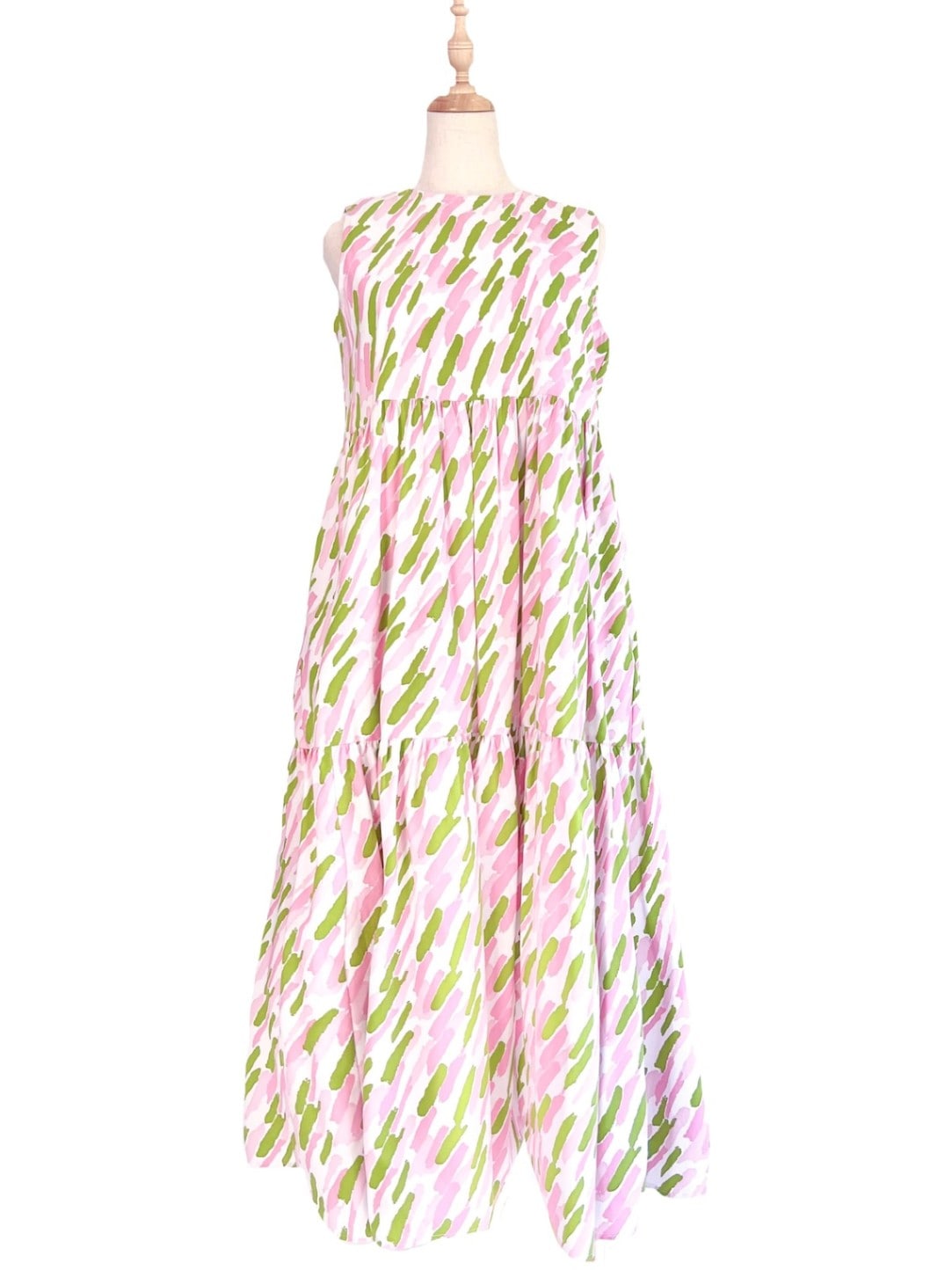 オブリ　ピンクグリーンティアードワンピース新品0 ピンクグリーンティアードワンピース | DRESS | OBLI
