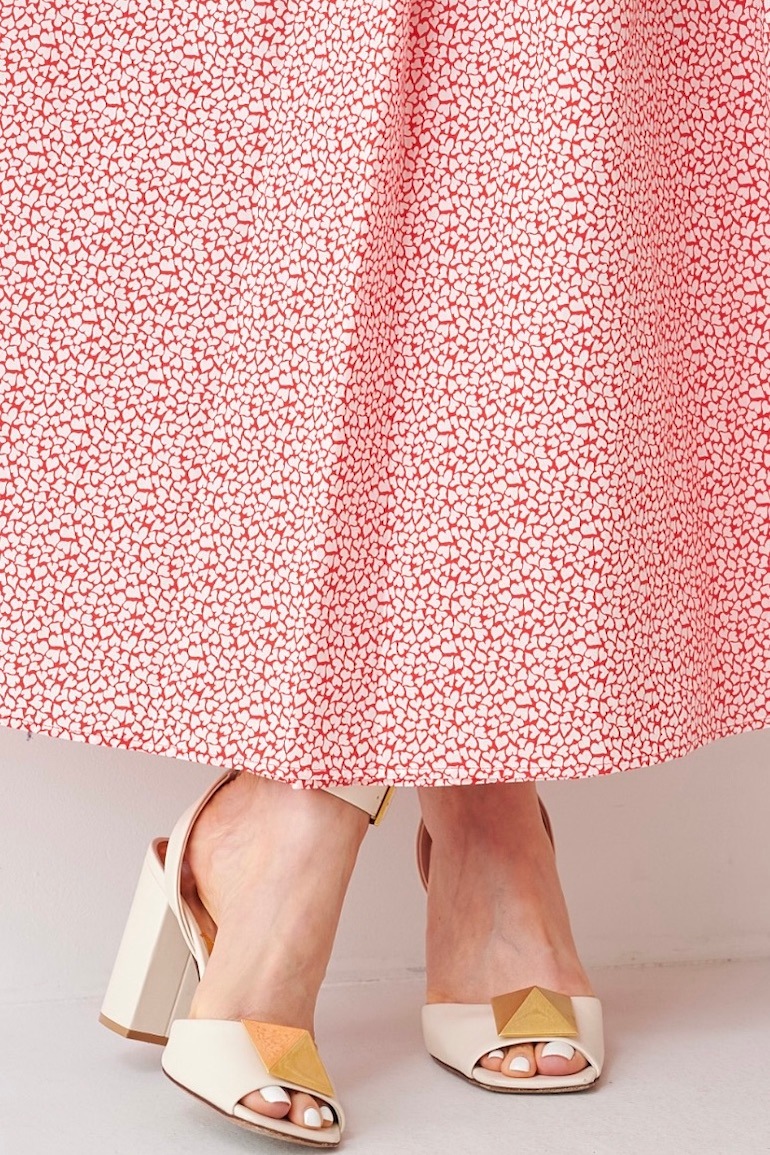 最終値下げ新品タグ付き　OBLI ハートラップワンピース/ホワイト　サイズ1 SAMPLE SALE】ハートラップワンピース(1サイズのみ) | SAMPLE SALE | OBLI