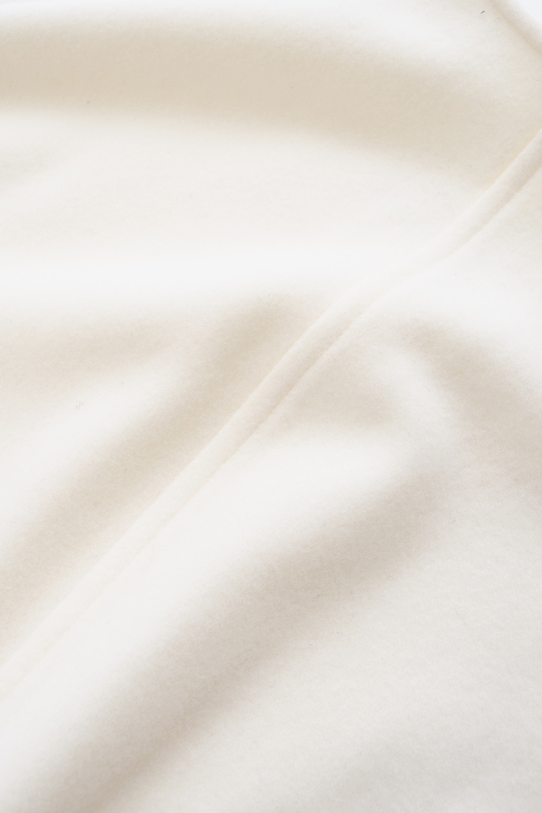 Vネックウールトップス/ホワイト【残りわずか】