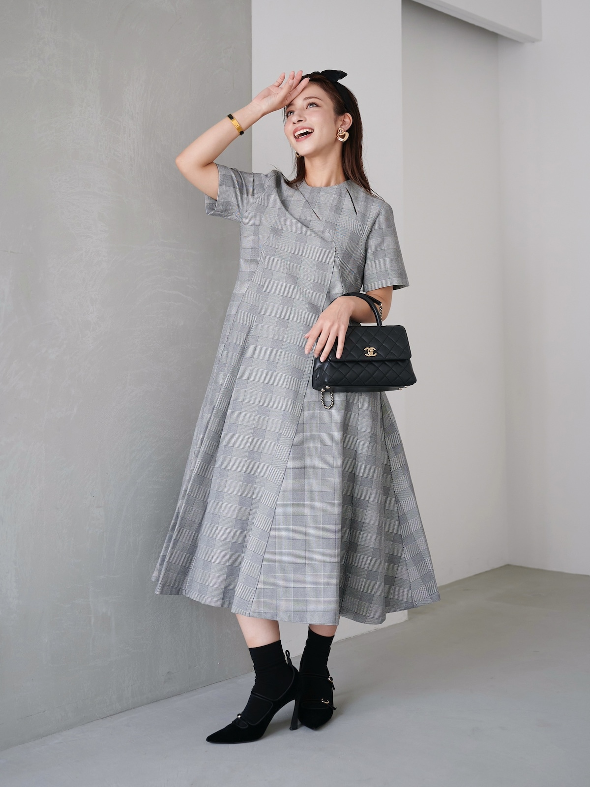 グレンチェックカットアウトドレス【8月31日(日)21:00発売