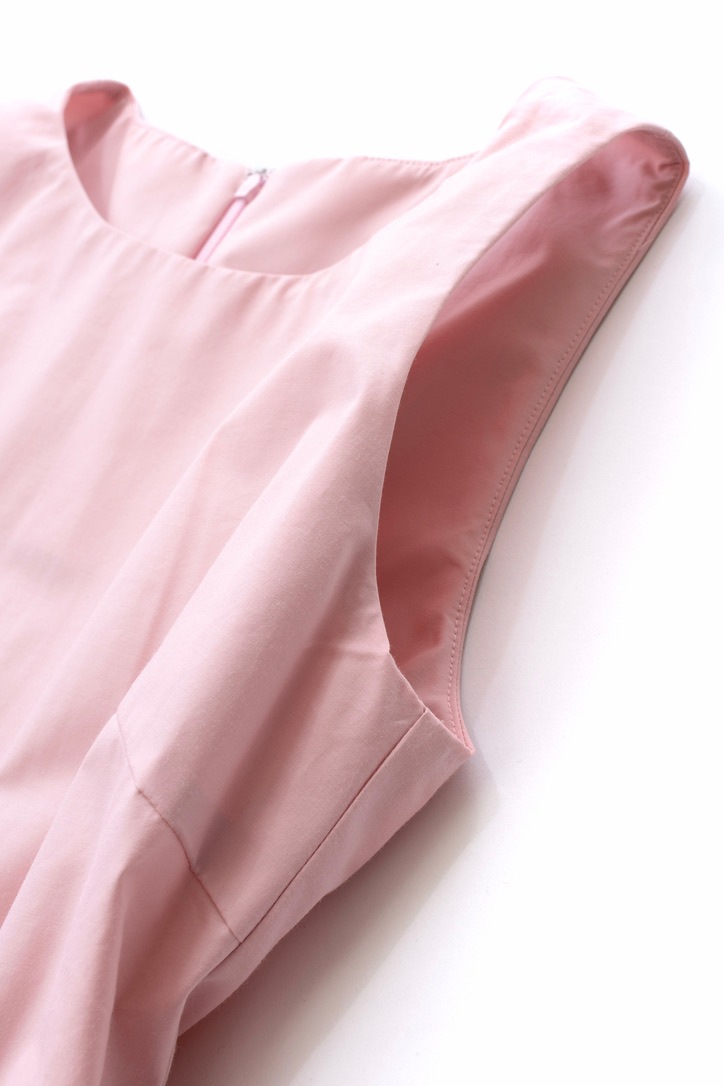 ピンクタフタワンピース