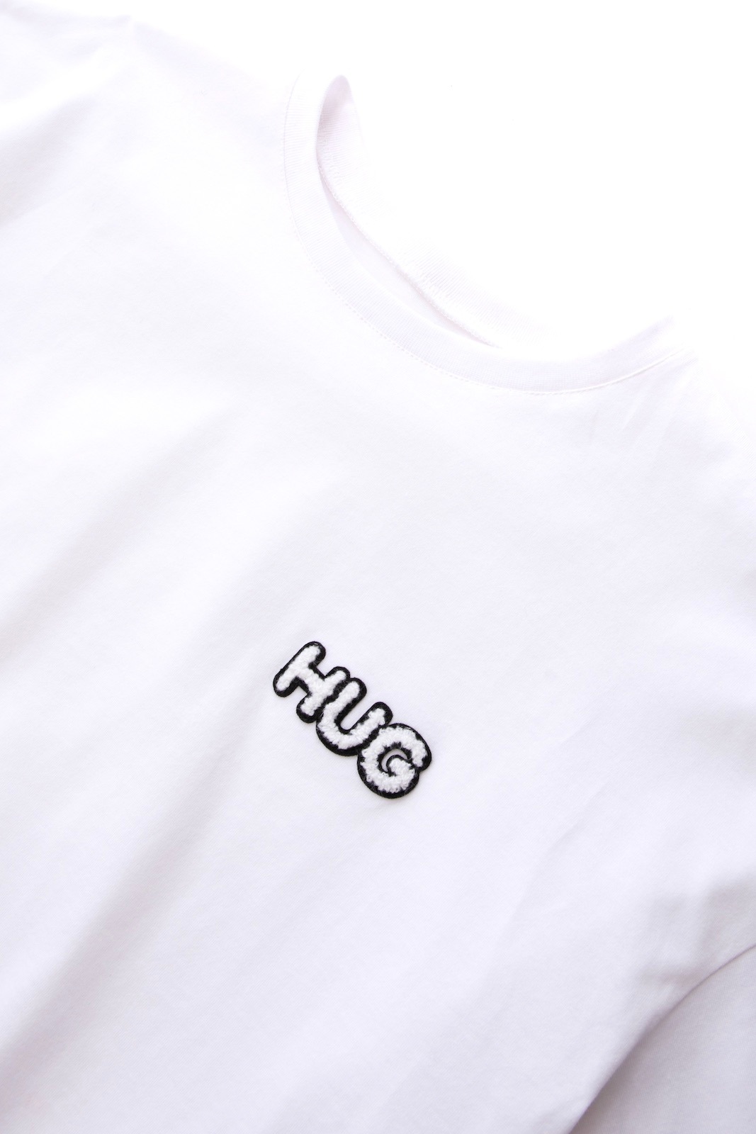 HUG Tシャツ/ホワイト