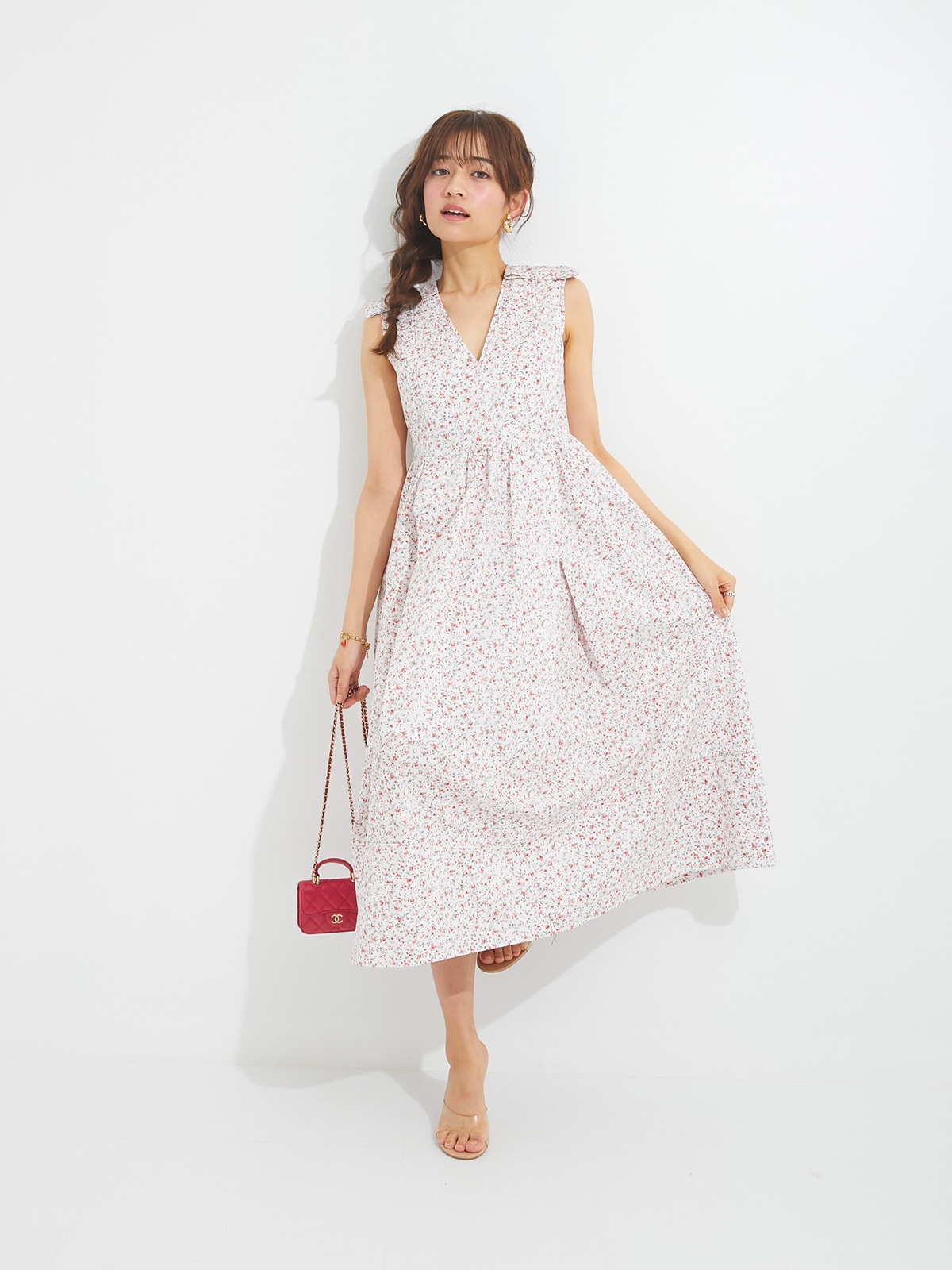 ショルダーリボン小花柄ワンピース