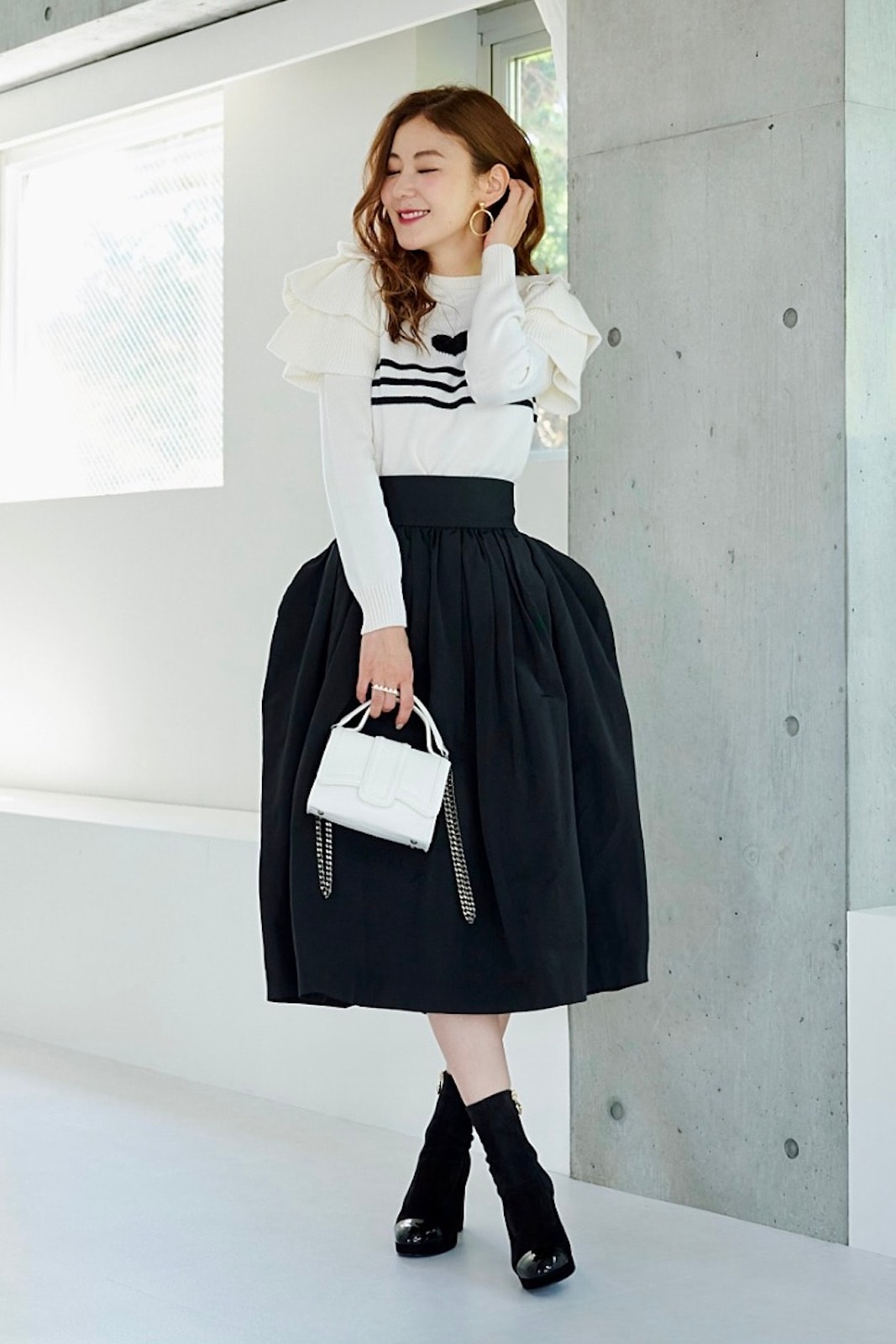 チューリップスカート/ブラック【残り2点】 | BOTTOMS | OBLI