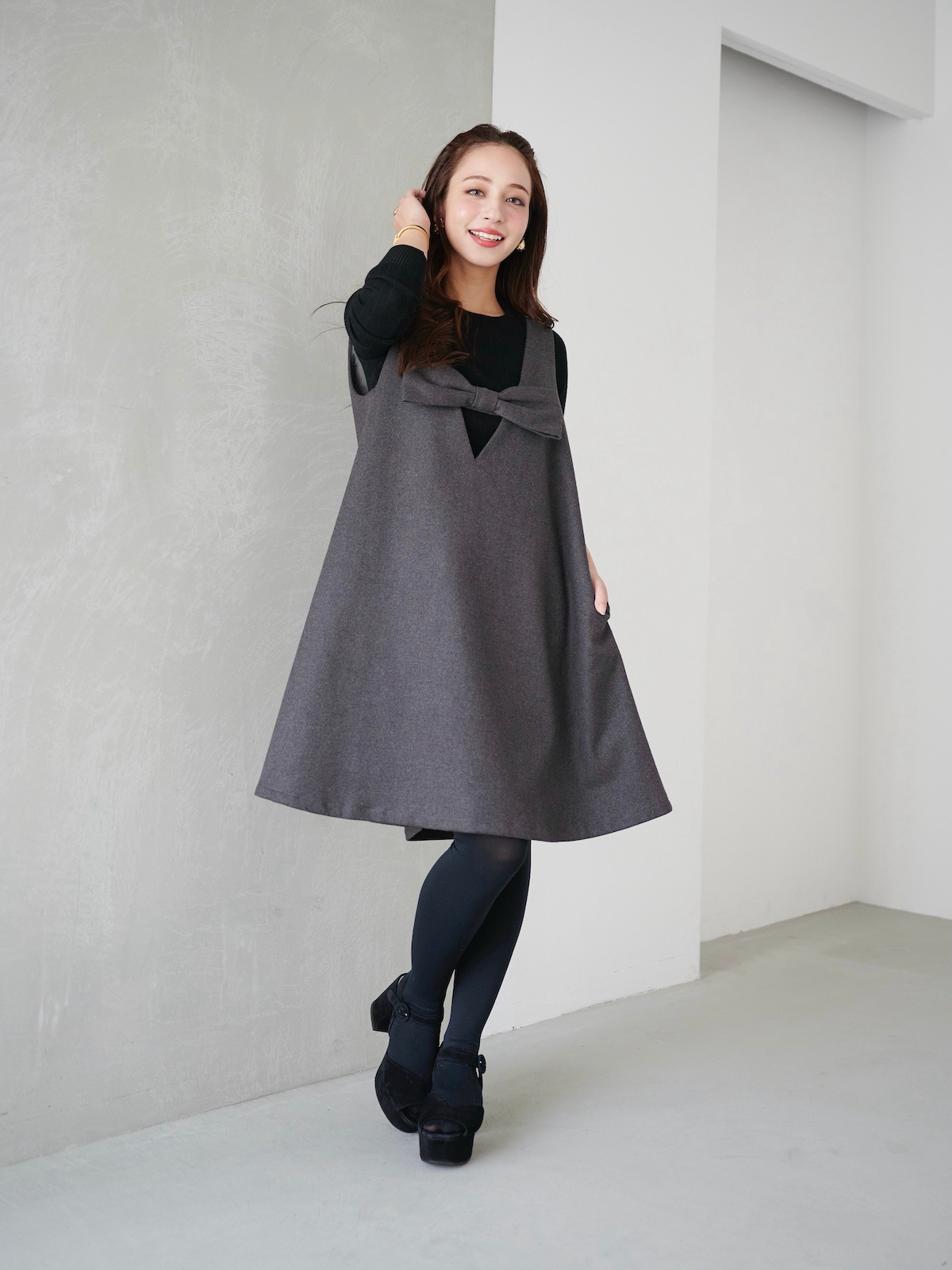 グレーリボンジャンパーワンピース