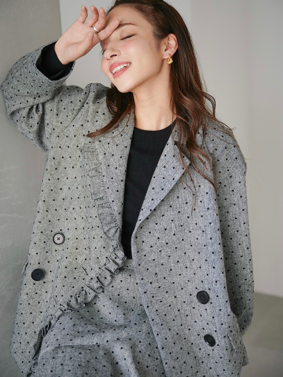 オブリ　obli ハートフリルジャケット　新品未使用 オブリ obli ハートフリルジャケット 新品未使用 - メルカリ