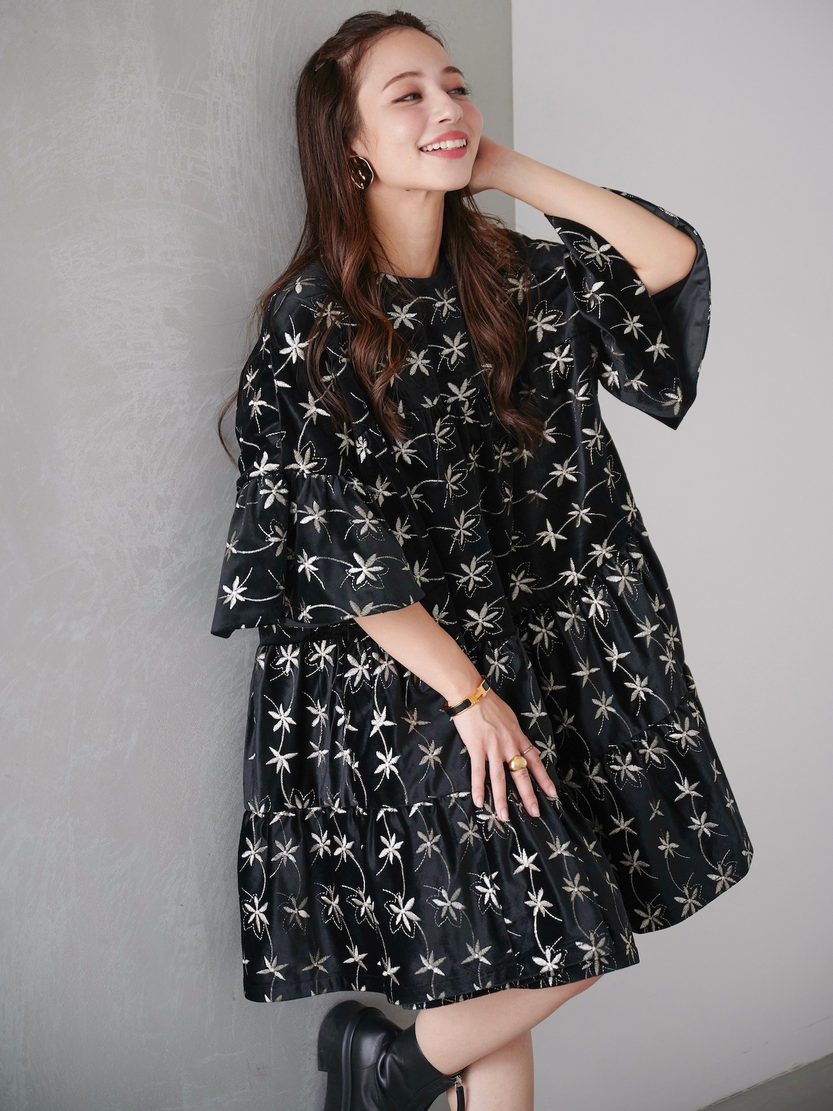 OBLI オブリ　スターエンブロイダリーワンピース コーデュロイエンブロイダリーワンピース【9/19(金)21:00発売