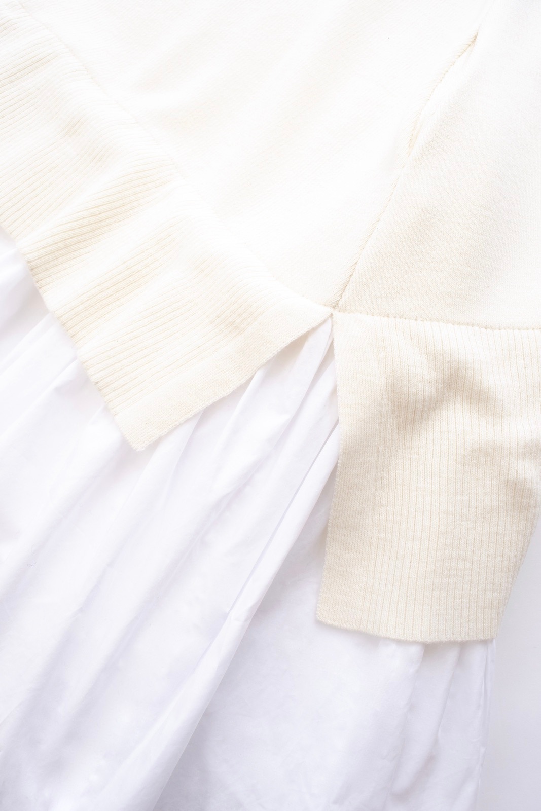 シャツドッキングギャザーワンピース/ホワイト | DRESS | OBLI