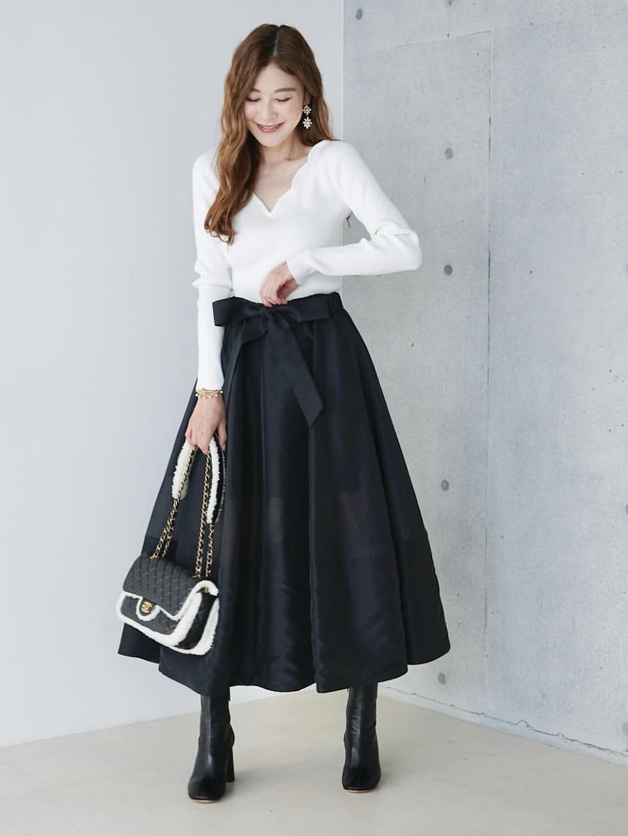 数々の賞を受賞 スカラップリブニット/ホワイト | OBLI | TOPS トップス