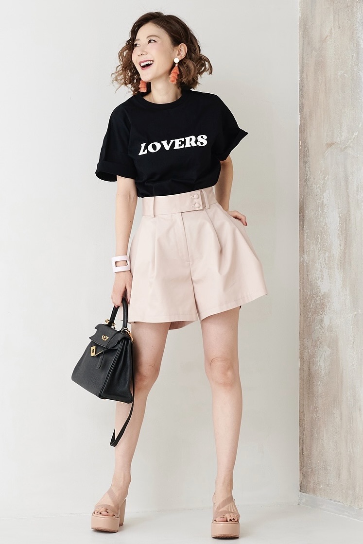 LOVERS Tシャツ/ブラック