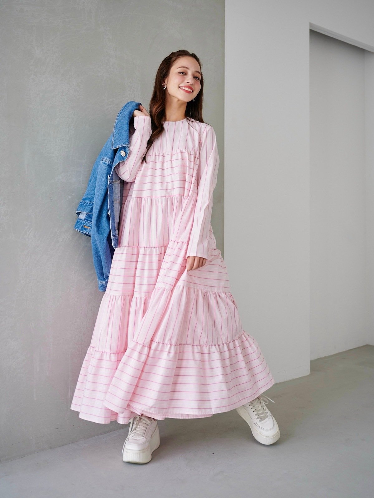 ピンクストライプティアードワンピース【9/26(金)21:00発売