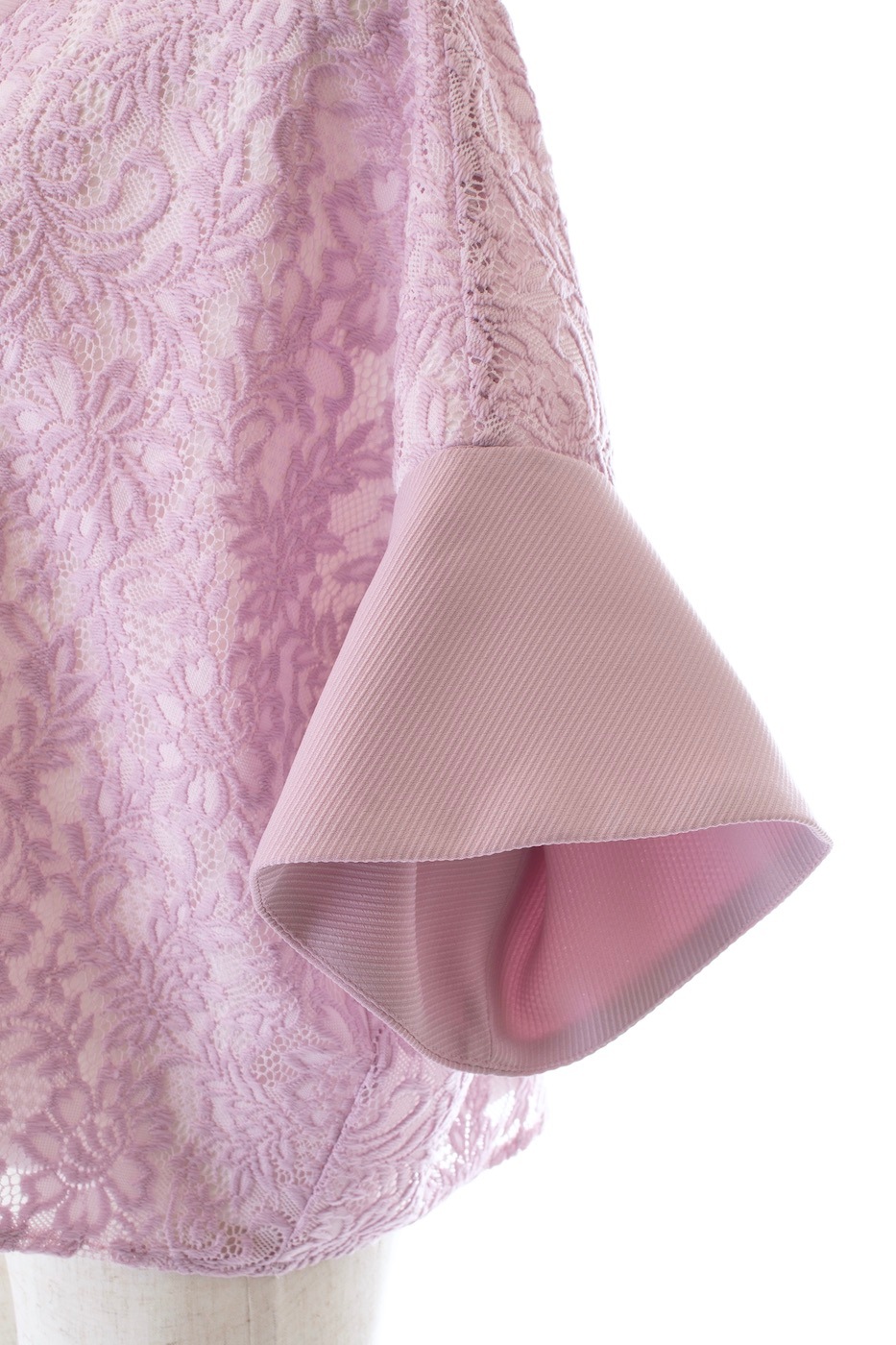 Vネックラベンダーレーストップス | ALL ITEM | OBLI 