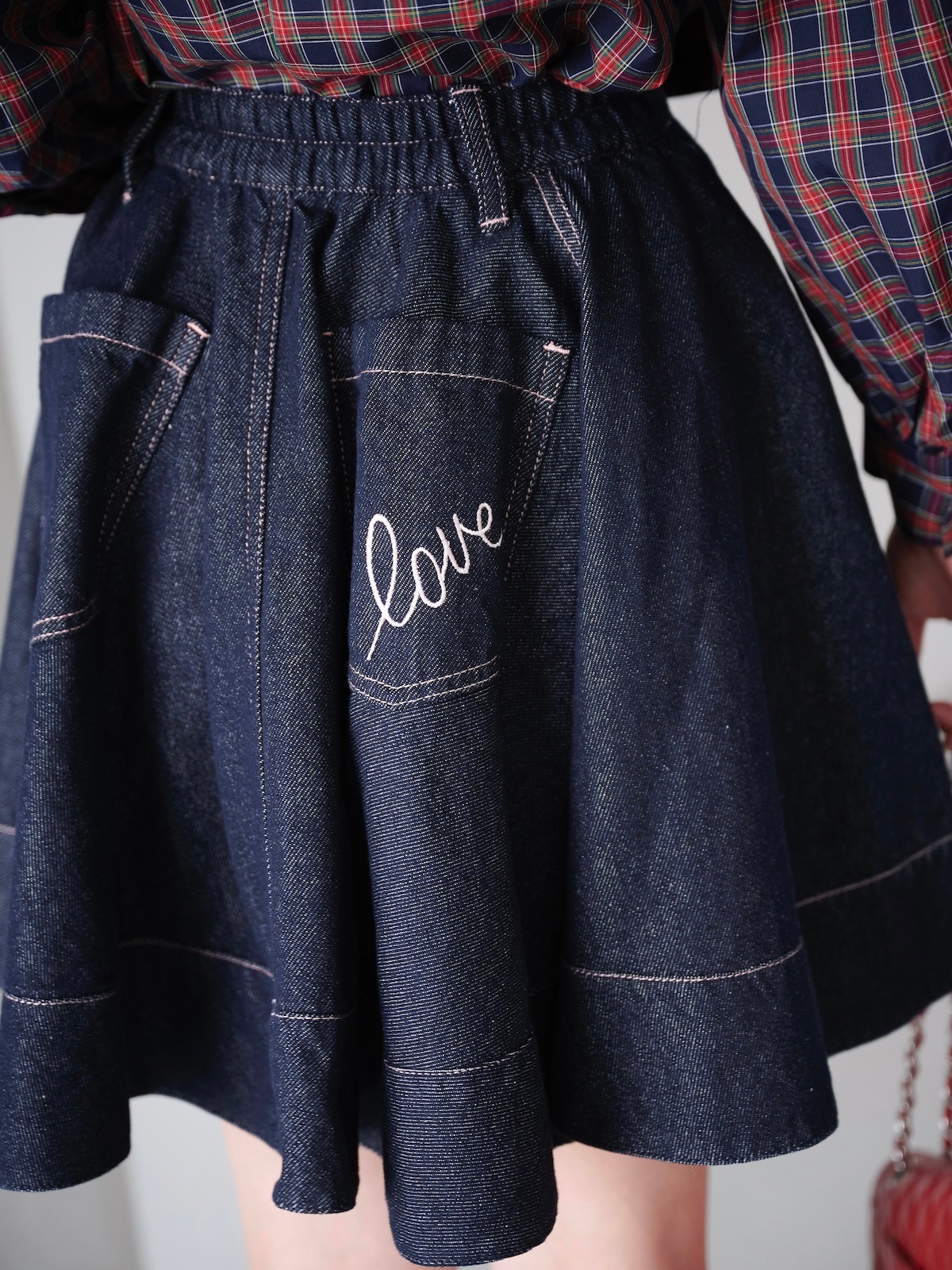 ピンクステッチデニムスカート