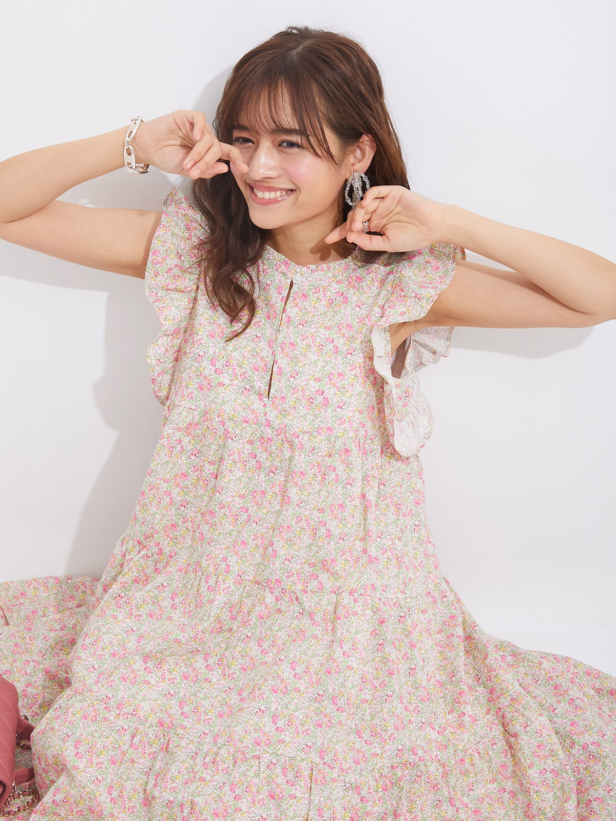 5月14日21:00発売開始】ピンクグリーンフラワーワンピース | DRESS | OBLI