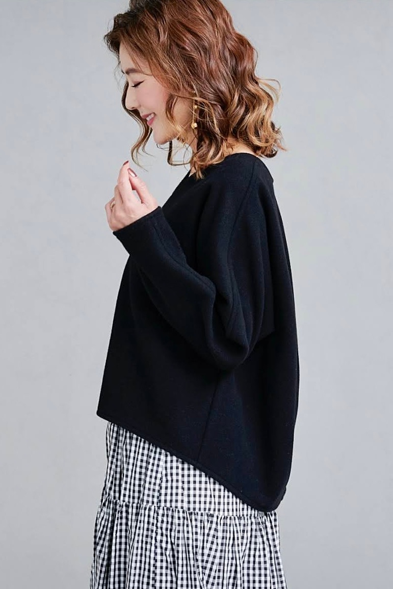 Vネックウールトップス/ブラック
