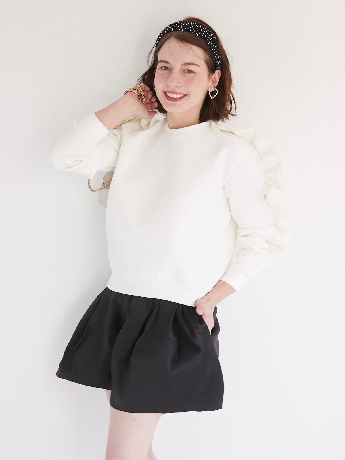 フリルスウェット