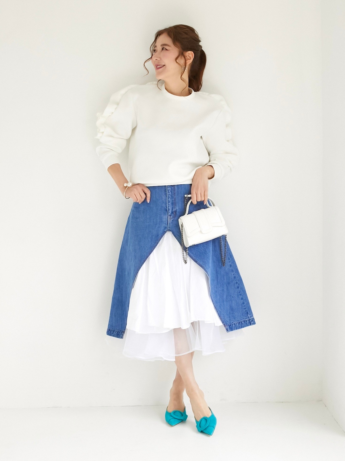 フリルスウェット