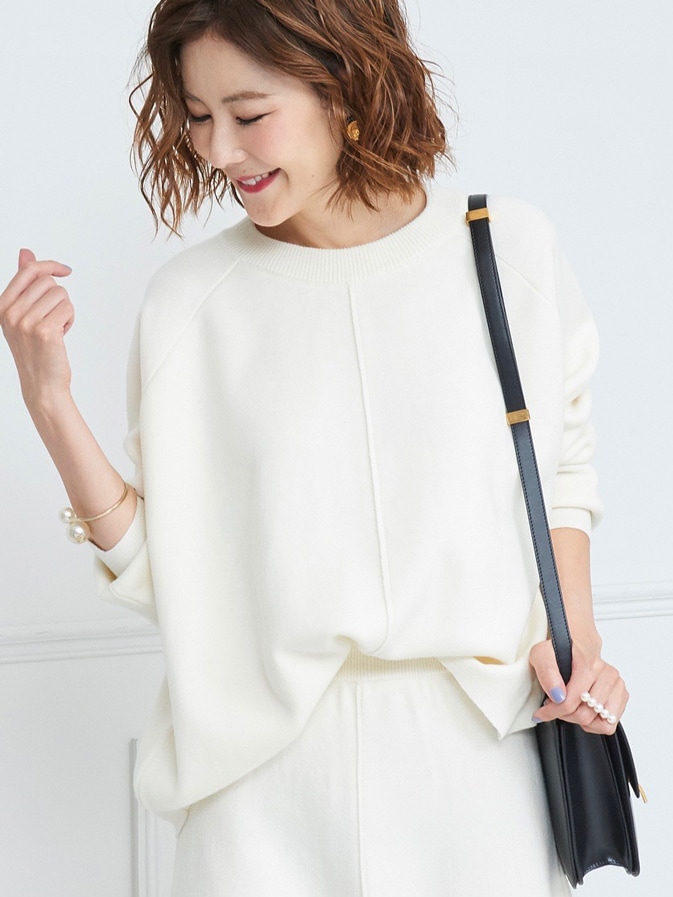 ウールクルーネックニット/ホワイト | ALL ITEM | OBLI