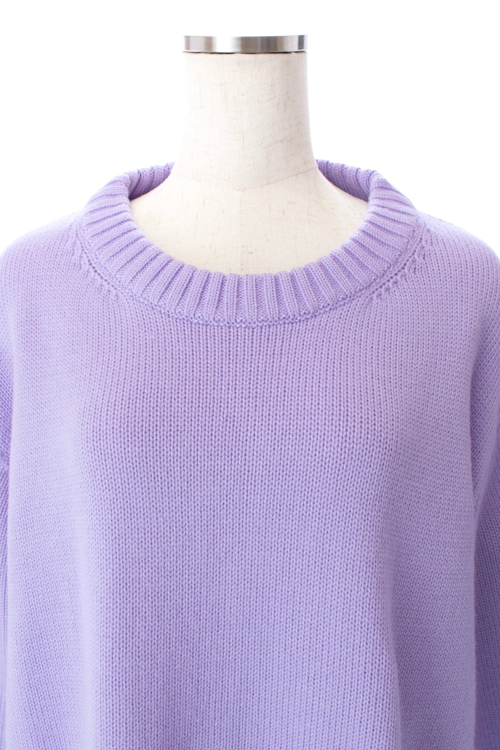 新品タグ付き リリーリーン ニット パープル 紫 くすみカラー バックスリットカラーニット/パープル【残り4点】 | TOPS | OBLI