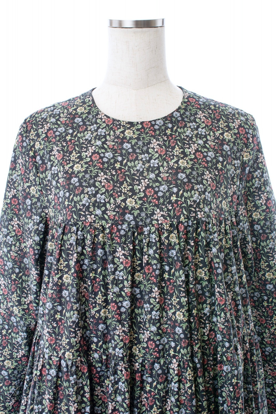フラワーティアードワンピース/ホワイト | DRESS | OBLI