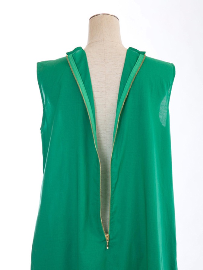 グリーンタックワンピース | DRESS | OBLI 