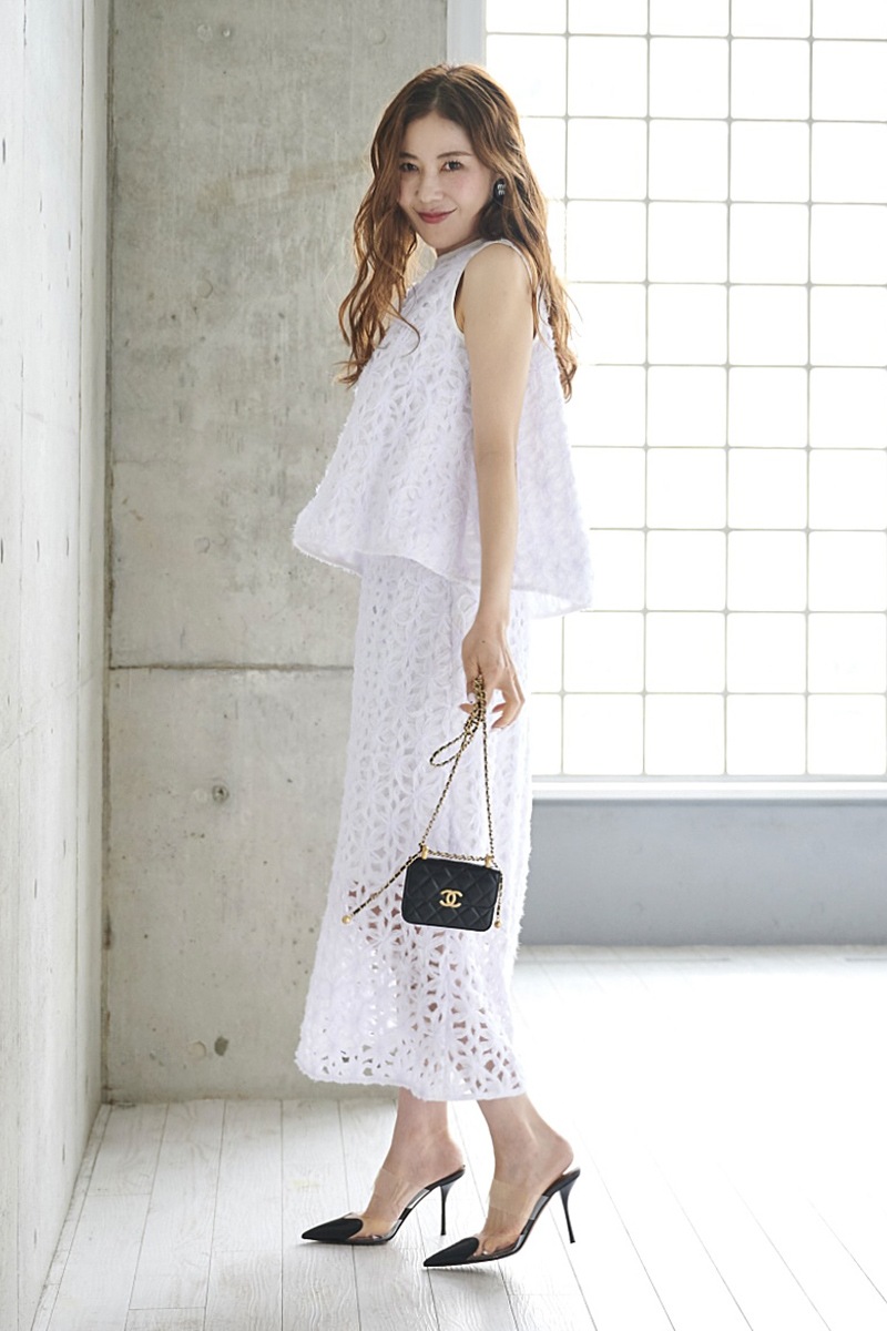 フローラルレーストップス