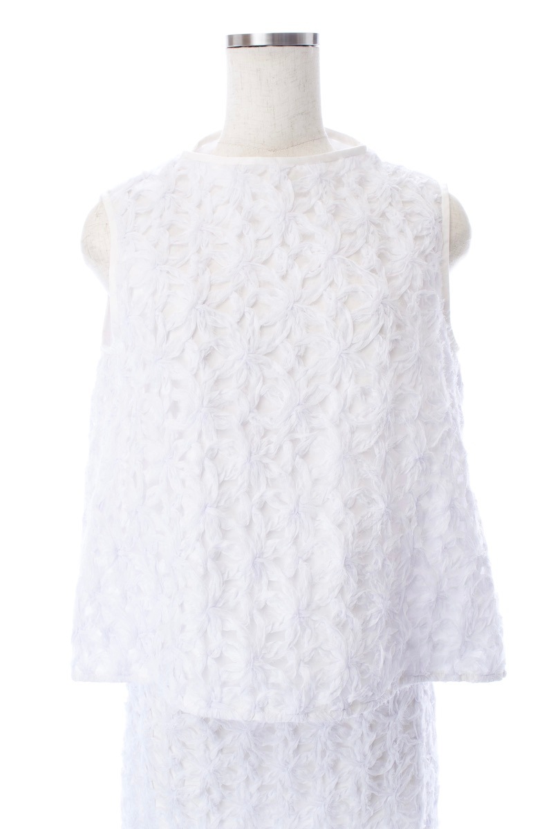 フローラルレーストップス