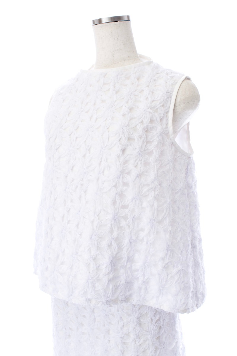 フローラルレーストップス