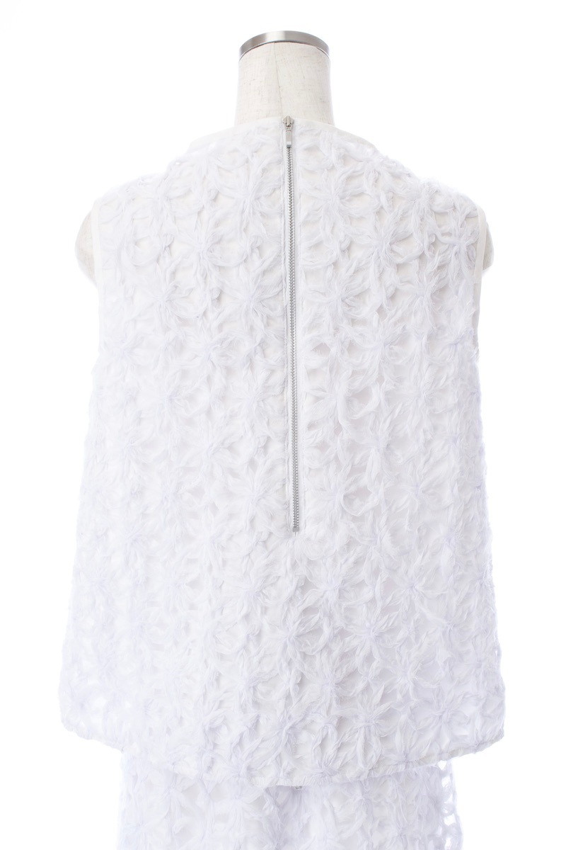 フローラルレーストップス