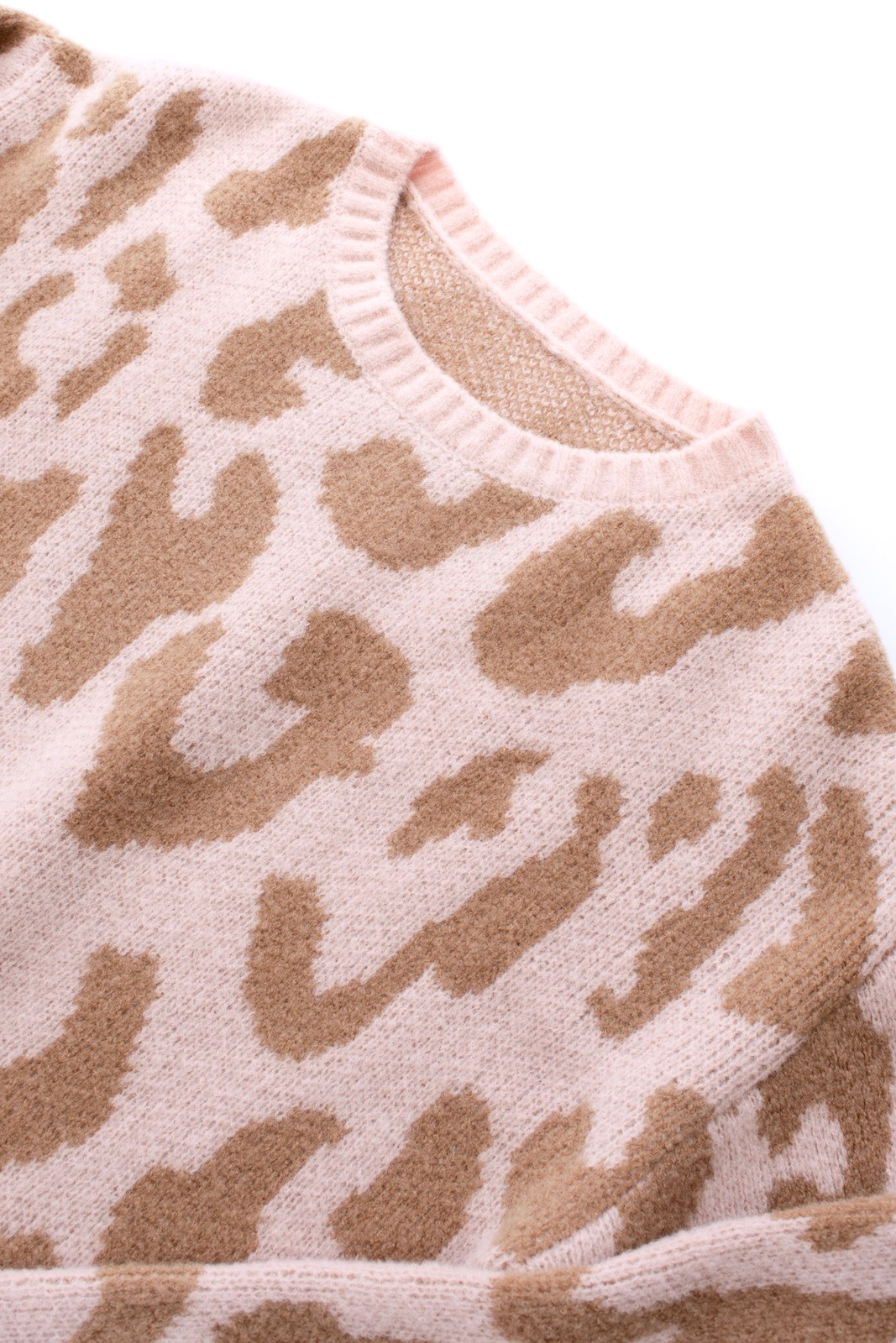 ピンクレオパードニット