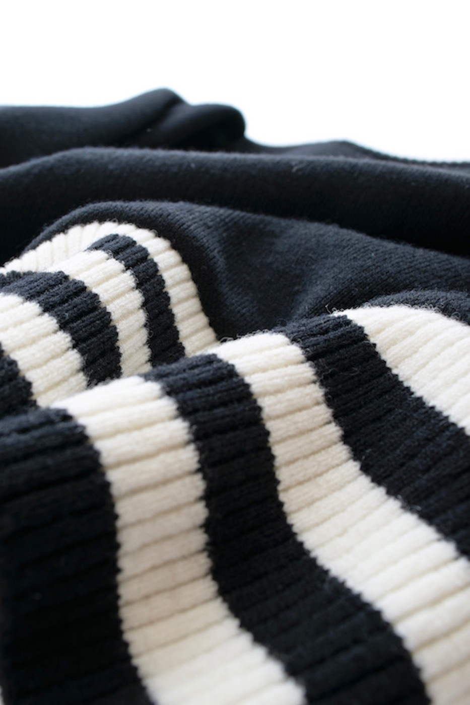 ボーダーセットアップトップス/ブラック | TOPS | OBLI 