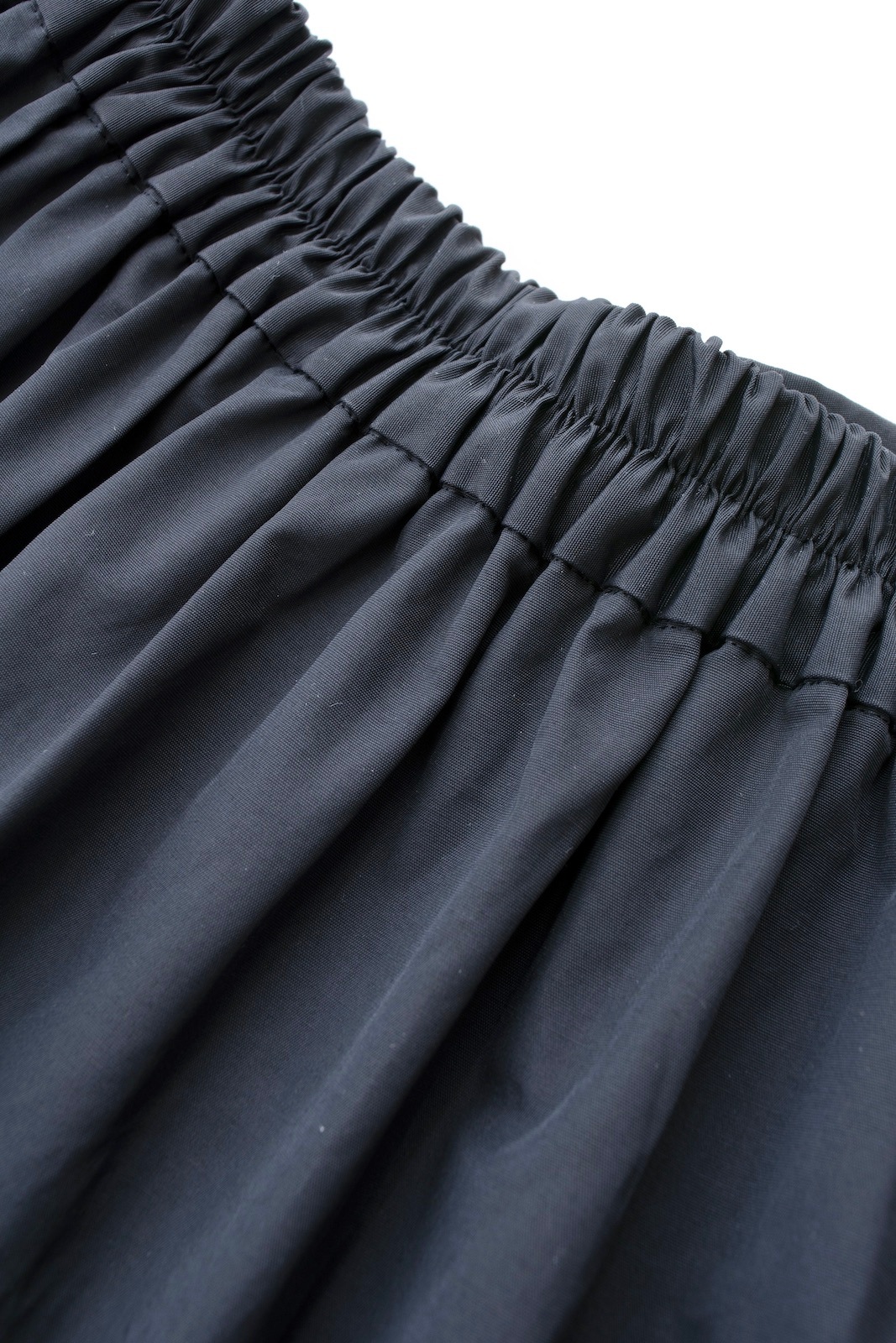 タフタフリルスカート | BOTTOMS | OBLI タフタフリルスカート | BOTTOMS | OBLI