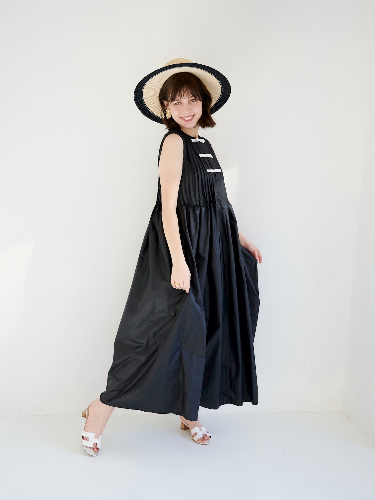 ピンタックバイカラーワンピース【残り1点】 | ALL ITEM | OBLI