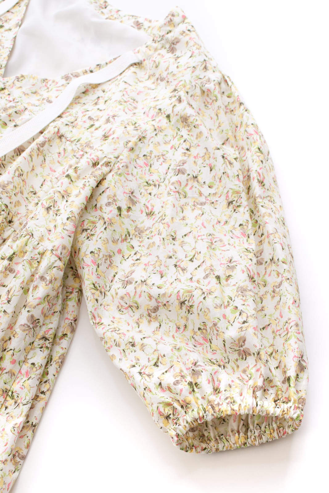 イエローフラワーストラップワンピース | DRESS | OBLI