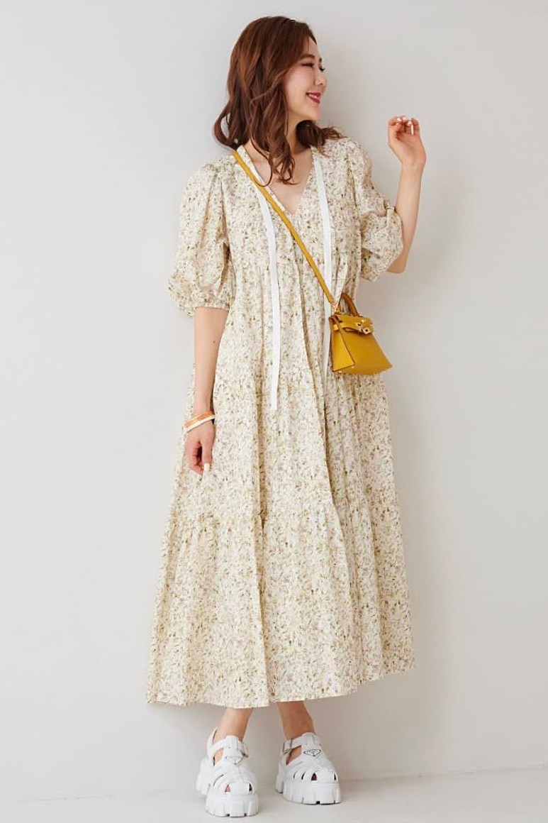イエローフラワーストラップワンピース | DRESS | OBLI
