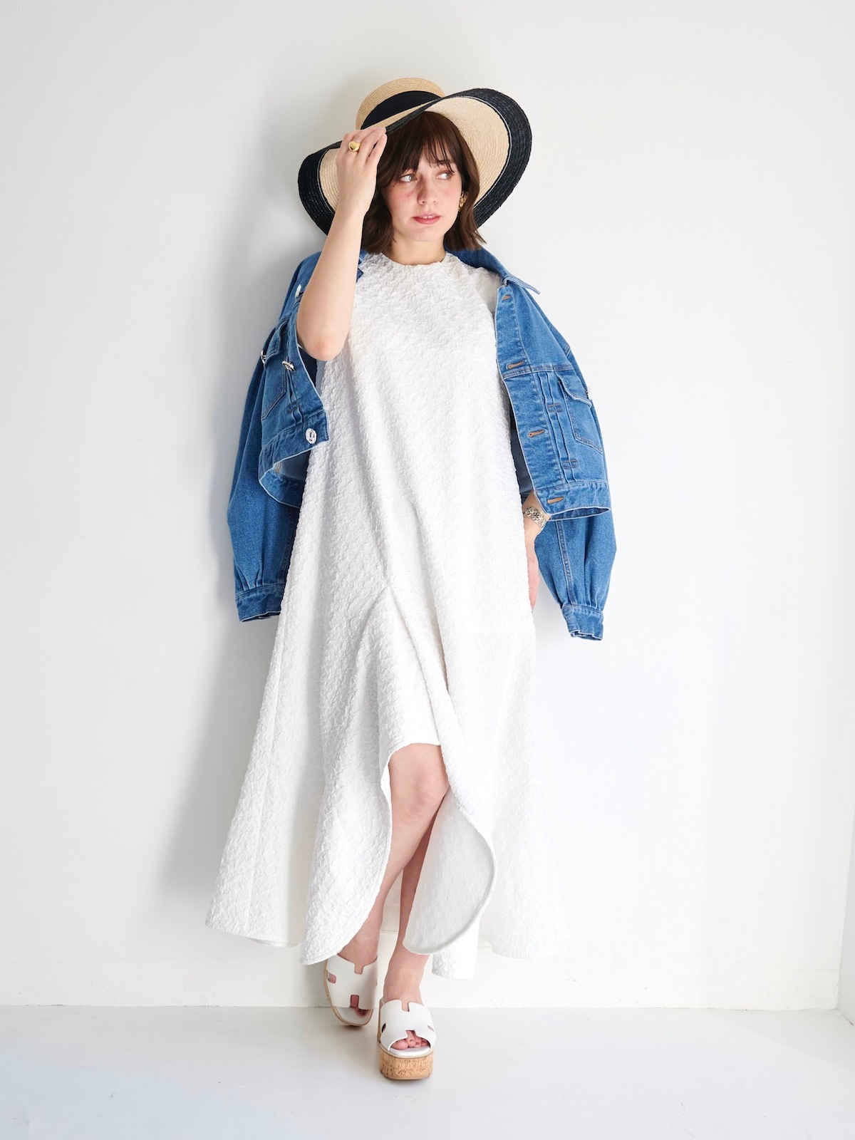 ジャガードスリットワンピース