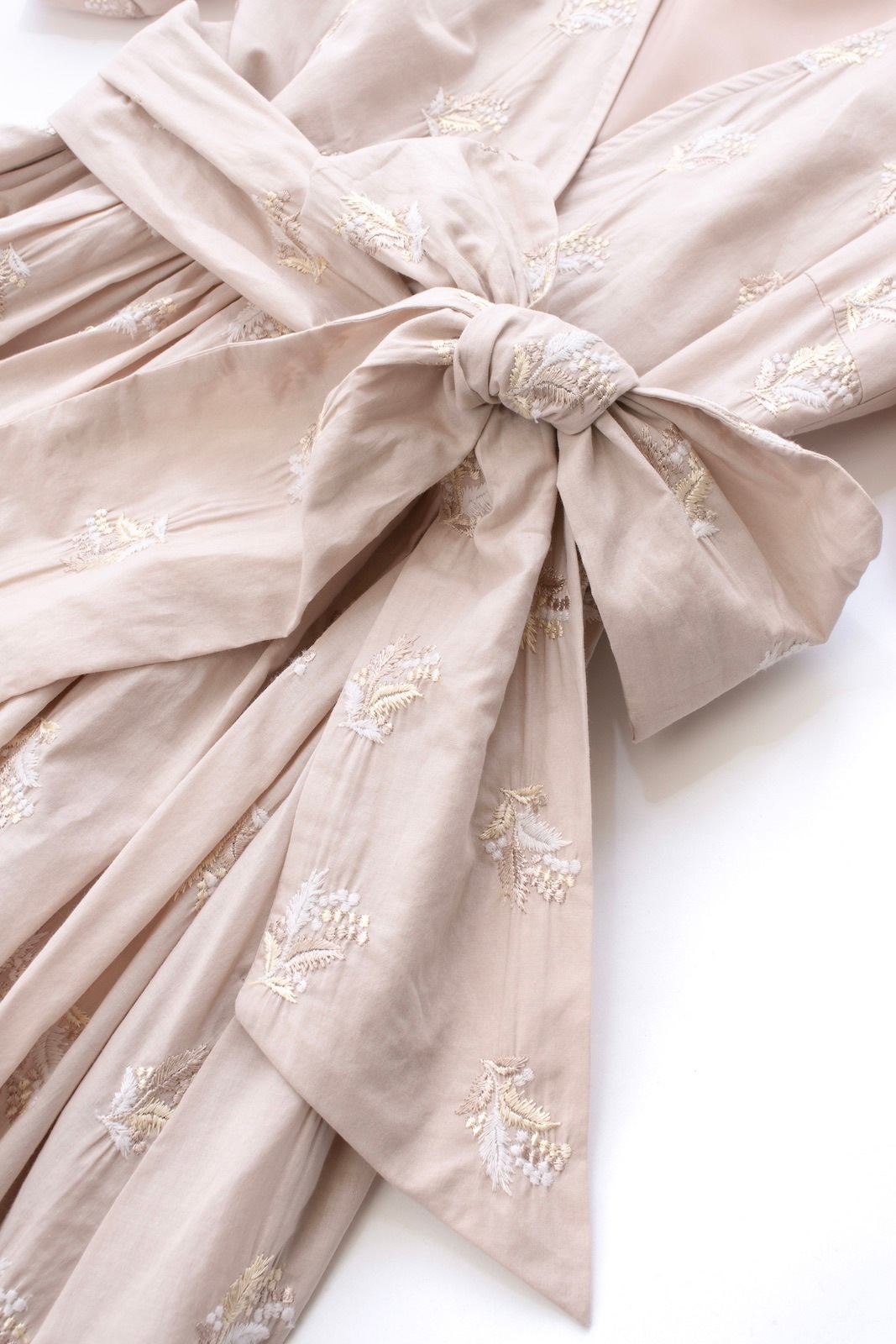 ベージュラップワンピース【残り1点】 | DRESS | OBLI