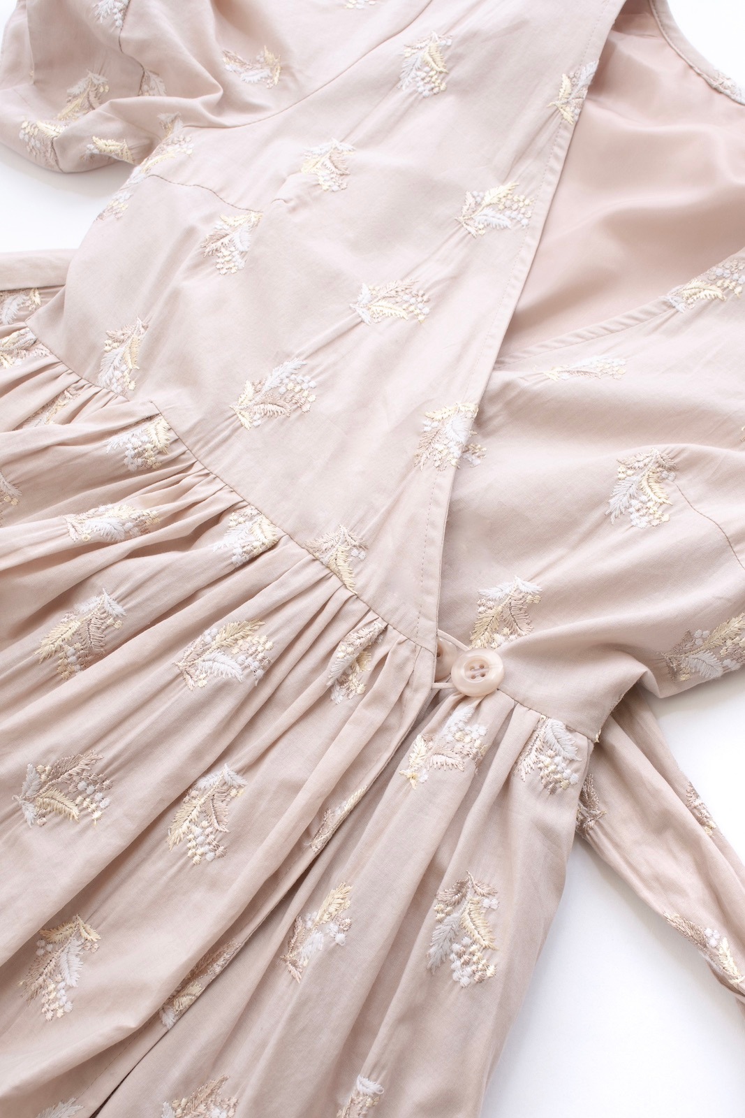 ベージュラップワンピース【残り1点】 | DRESS | OBLI