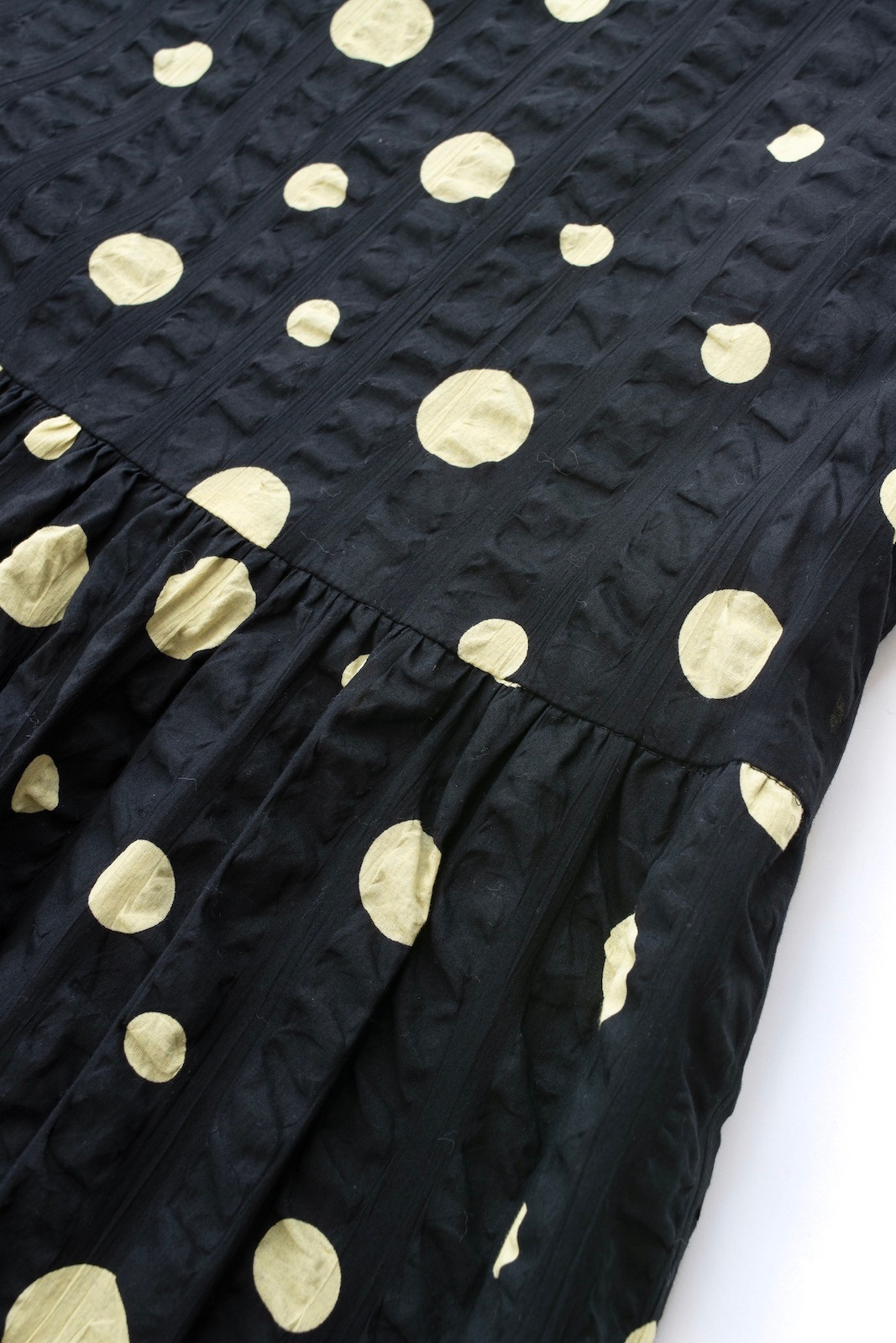 ランダムドットワンピース/イエロー | DRESS | OBLI