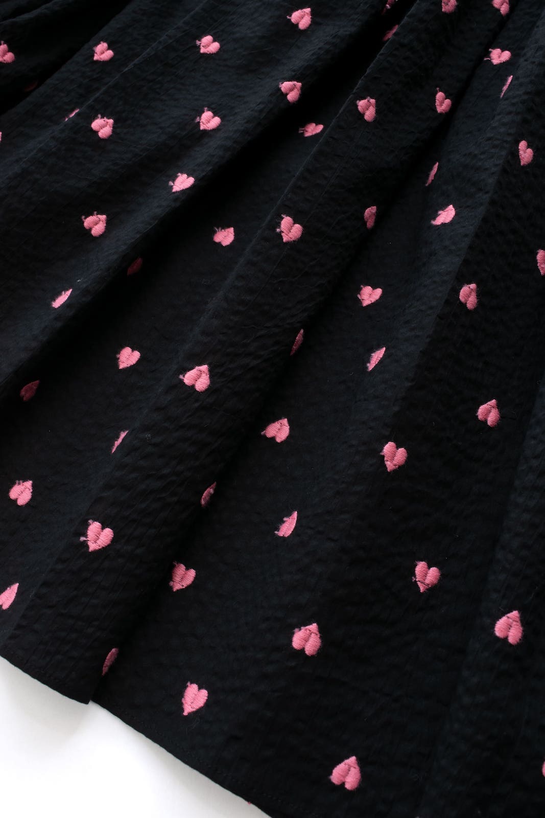 ハート刺繍ティアードワンピース/ピンク | DRESS | OBLI