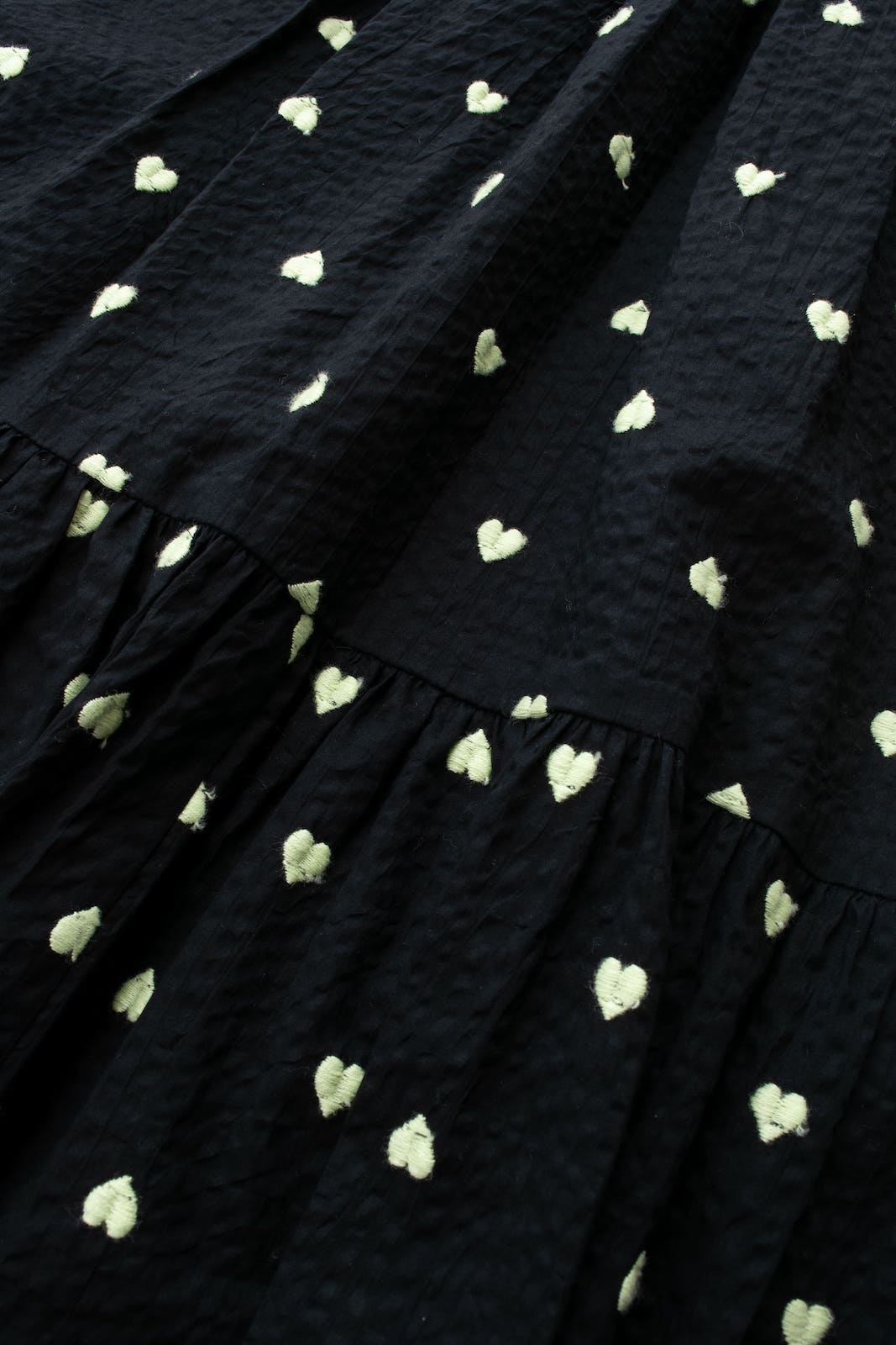 ハート刺繍ティアードワンピース/ピンク | DRESS | OBLI