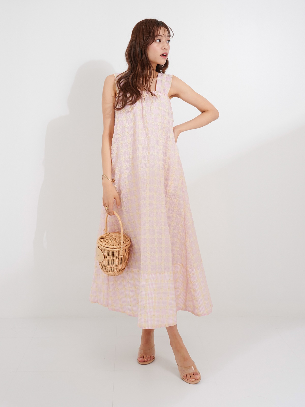 5月25日21:00発売開始】ピンクシアージャガードワンピース | DRESS | OBLI