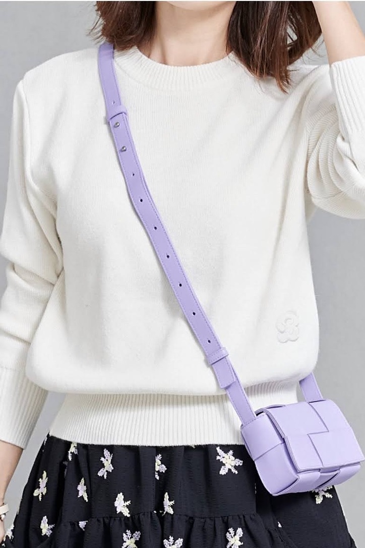 コンパクトロゴ刺繍ニット/ホワイト【残り2点】