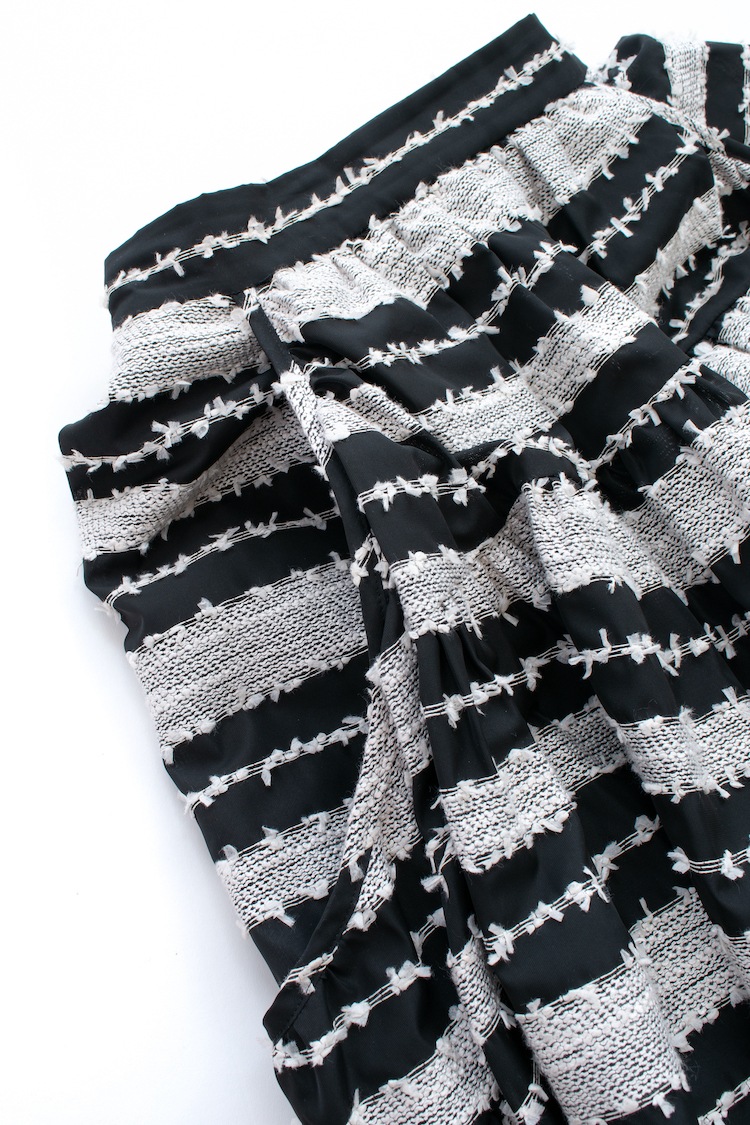 【obliM】米沢別注ポケットチュールスカート