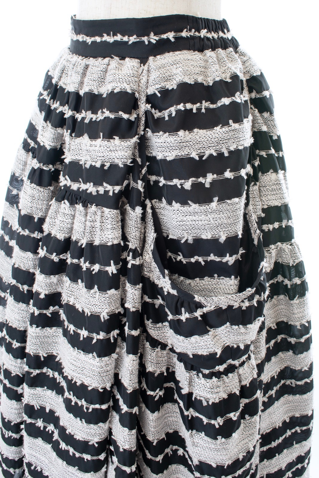 【obliM】米沢別注ポケットチュールスカート