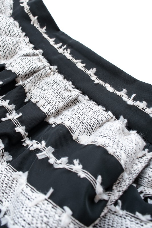 【obliM】米沢別注ポケットチュールスカート